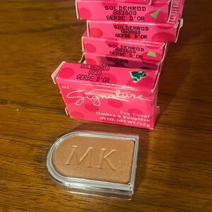 New in box Mary Kay mk vintage signature Eye Color Shadow 8830 goldenrod full sz